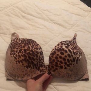 Victoria secret push up 34DD